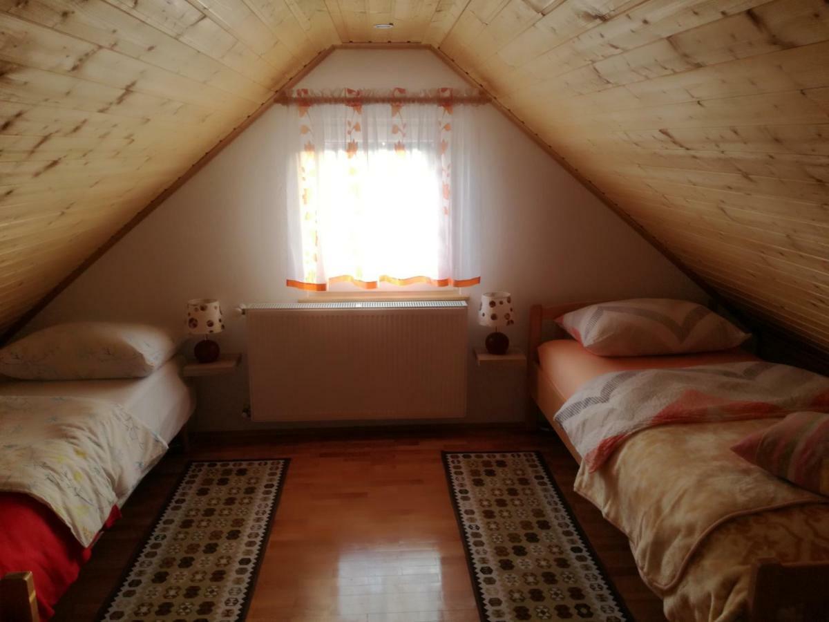 Apartamento Kuca Za Odmor "Jasna" Crni Lug Exterior foto